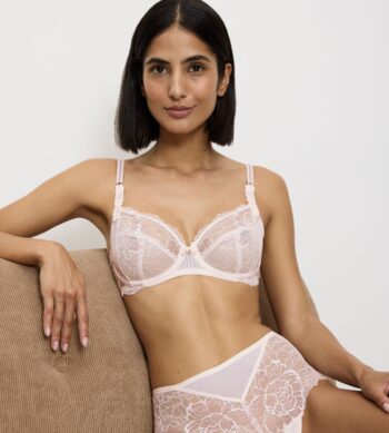 טריומף חזייה תחרה - Triumph Peony Florale W